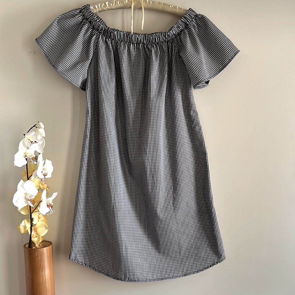 Off Shoulder Butterfly Sleeves Shift Dress Size S